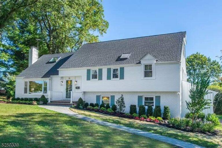 Cape Cod home with windows by Pexic Windows